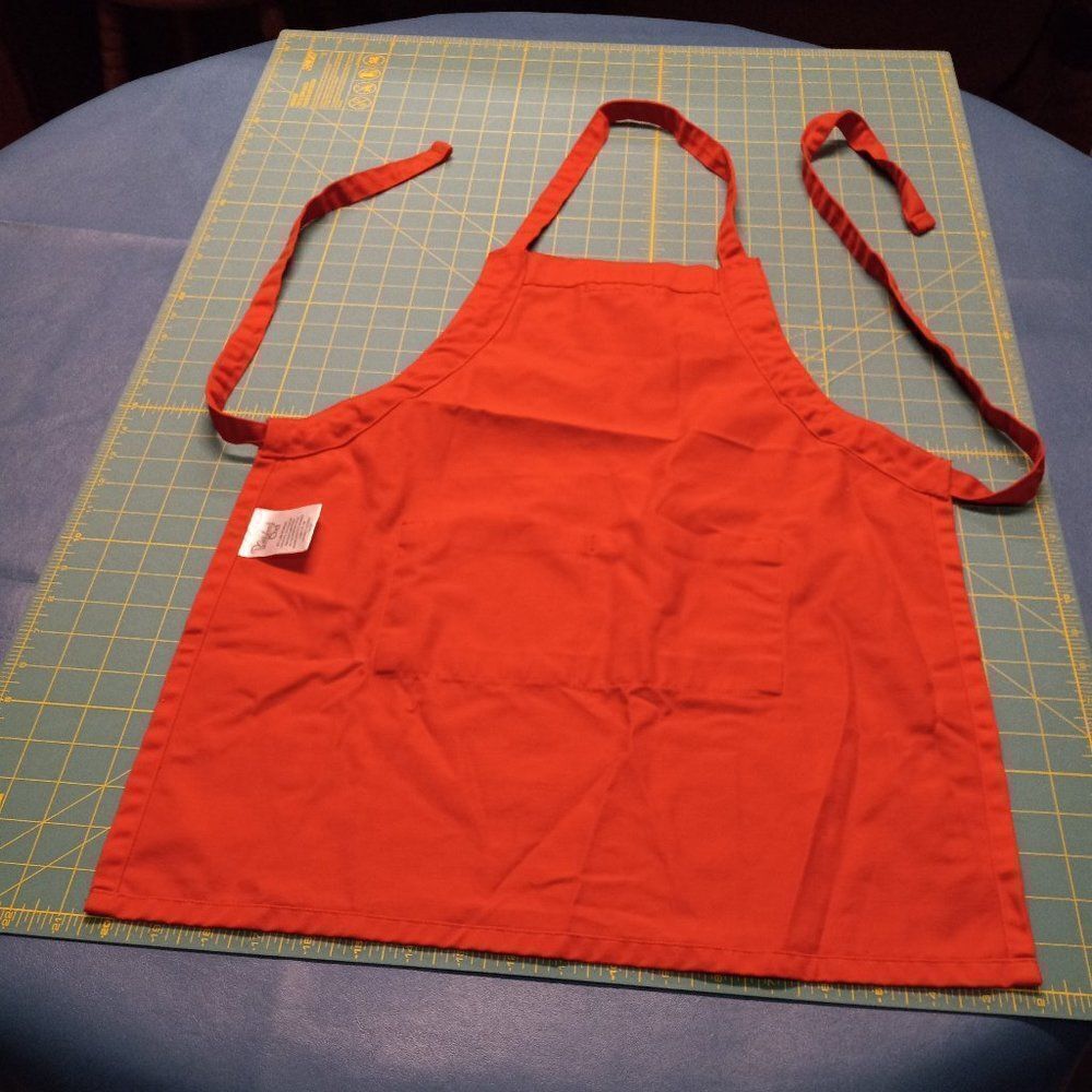 Pampered Chef Childs Apron - Picture 4 of 4